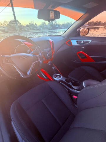 2017 Hyundai Veloster Value Edition