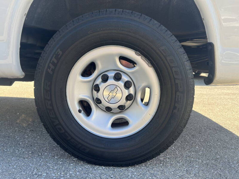 2021 Chevrolet Express 2500