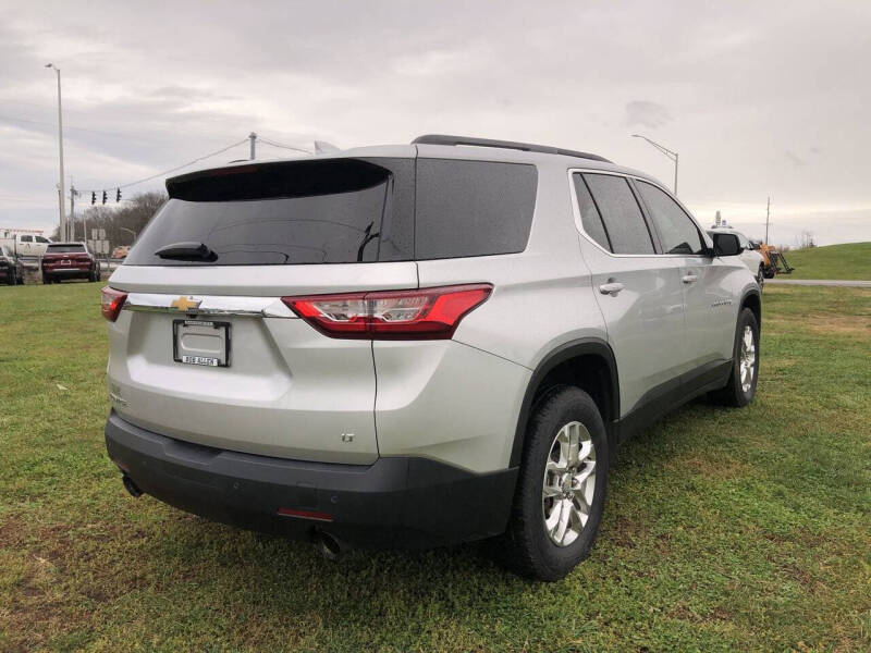 2020 Chevrolet Traverse LT Cloth