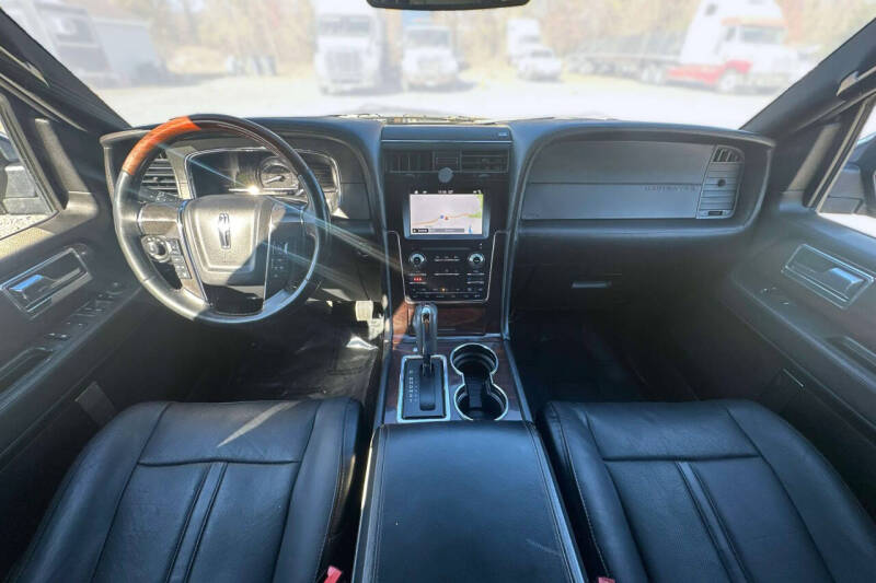 2016 Lincoln Navigator L Reserve