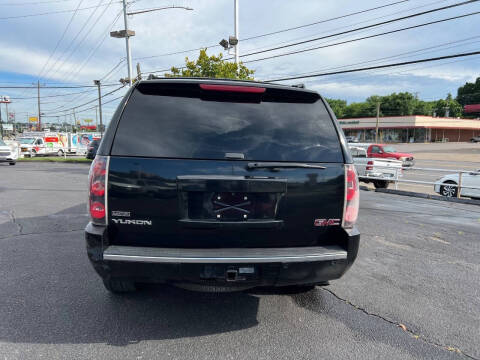 2010 GMC Yukon Denali