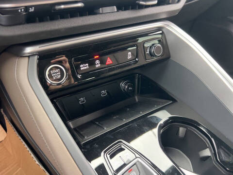 2026 Audi Q5 quattro Premium Plus TFSI