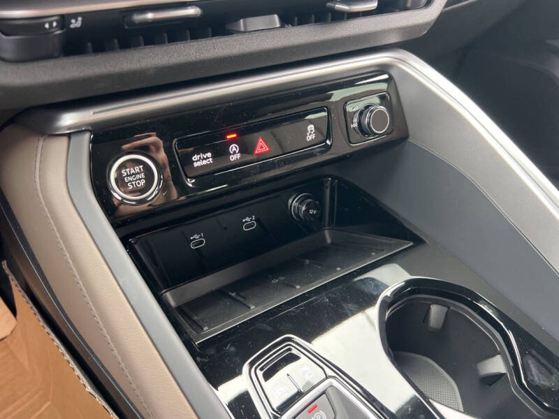 2026 Audi Q5 quattro Premium Plus TFSI