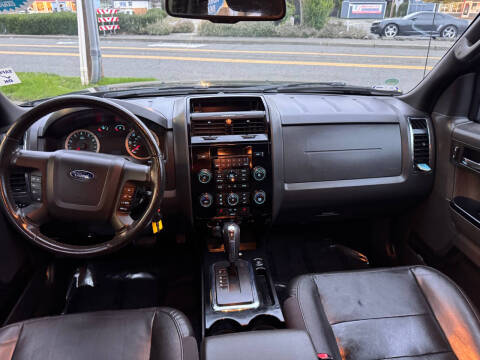 2011 Ford Escape Limited