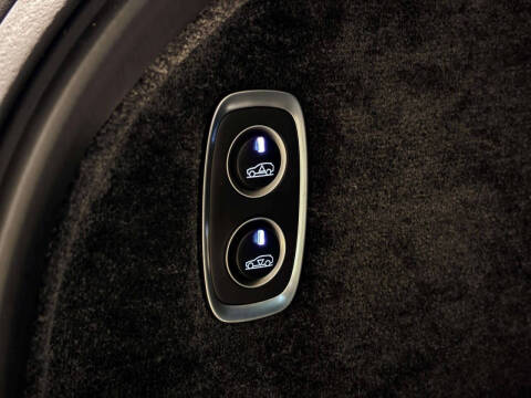 2026 Aston Martin DBX 707