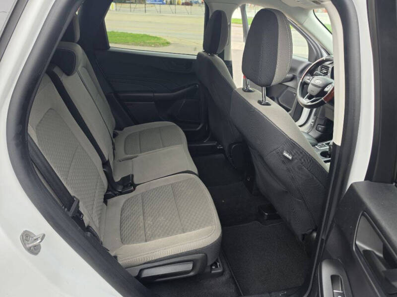 2022 Ford Escape SE