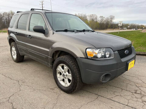 2006 Ford Escape for sale at Sunshine Auto Sales in Menasha WI