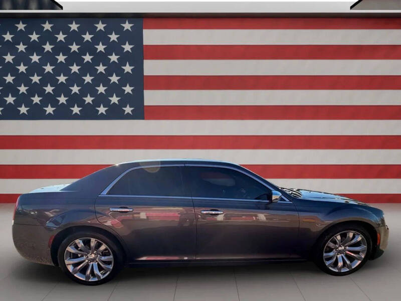 2018 Chrysler 300 Limited