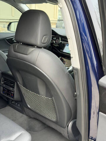 2022 Audi Q7 quattro Prestige 55 TFSI