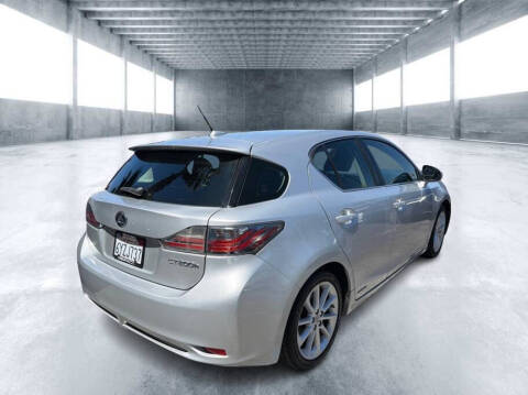 2013 Lexus CT 200h