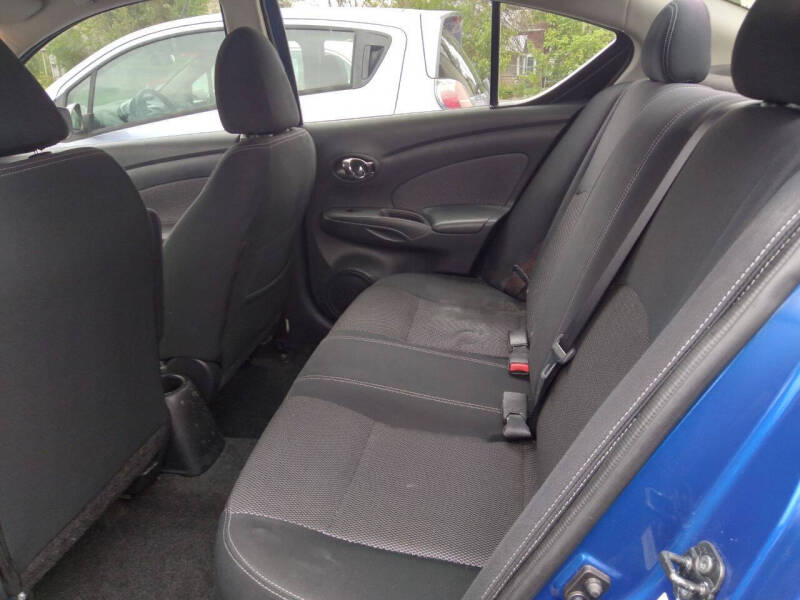 2016 Nissan Versa 1.6 S