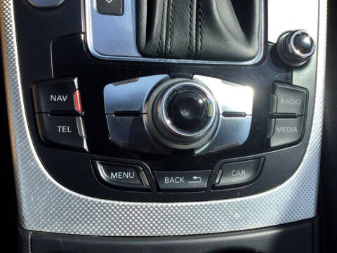 2016 Audi A4 2.0T quattro Premium Plus