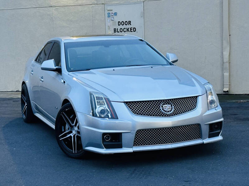 2012 Cadillac CTS-V Sport Sedan V's photo