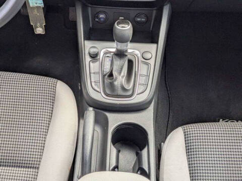 2022 Hyundai Kona SE