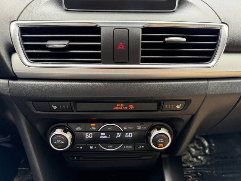 2014 Mazda MAZDA3 s Grand Touring