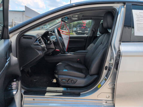 2020 Toyota Camry XSE