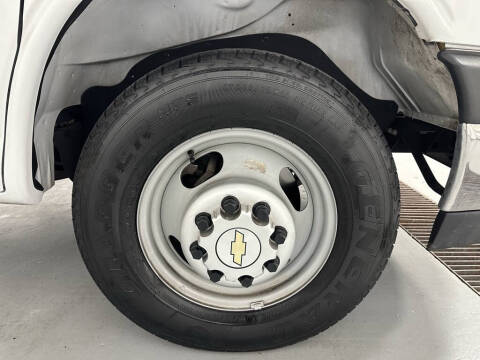 2022 Chevrolet Express 3500