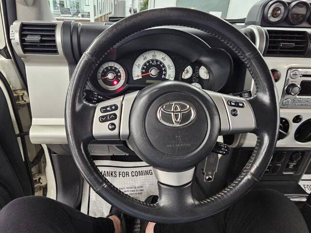 2013 Toyota FJ Cruiser