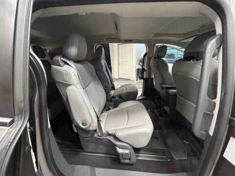2021 Toyota Sienna XLE 7-Passenger