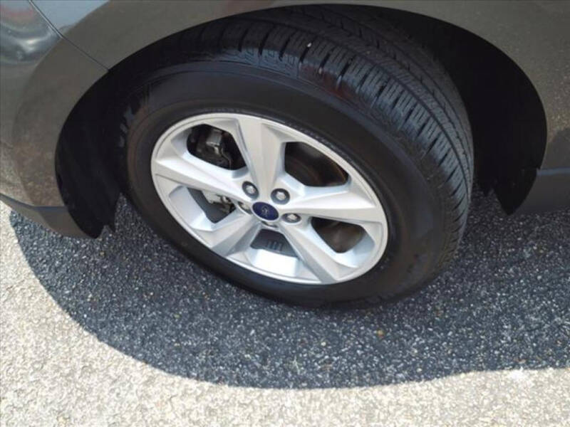 2018 Ford Edge SE