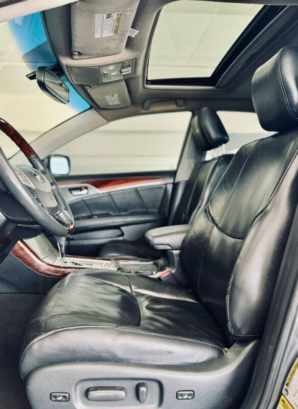 2009 Toyota Avalon Limited