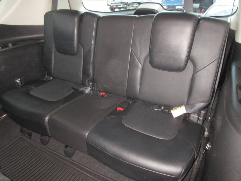 2015 Infiniti QX80