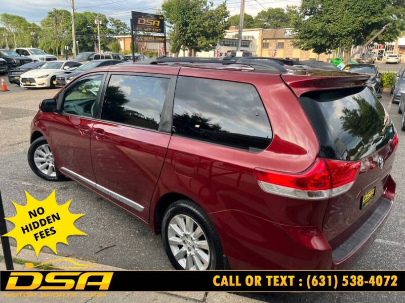 2012 Toyota Sienna LE 7-Passenger