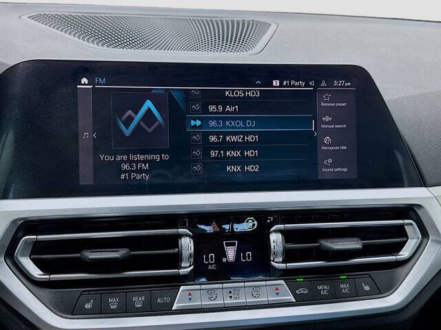 2022 BMW 3 Series 330e