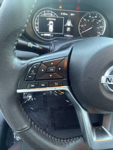 2020 Nissan Versa SR