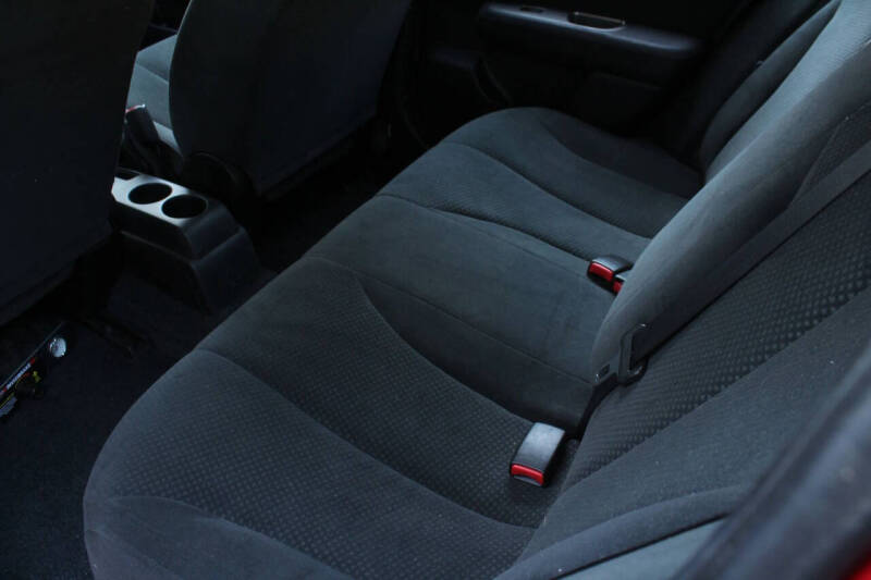 2012 Nissan Versa 1.8 S