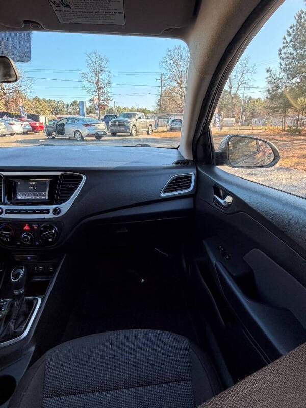 2021 Hyundai Accent SE