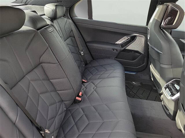 2026 BMW 7 Series 750e xDrive