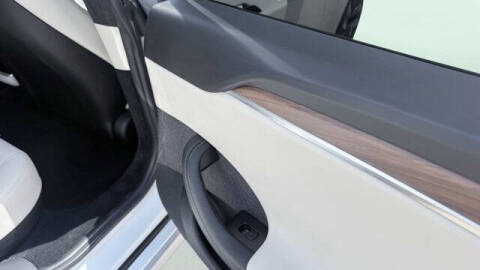 2021 Tesla Model S Long Range