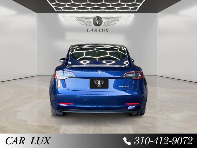 2019 Tesla Model 3 Performance