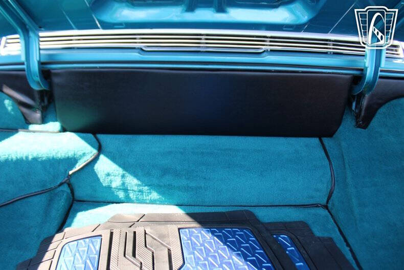 1965 Ford Thunderbird