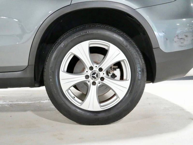 2017 Mercedes-Benz GLC GLC 300