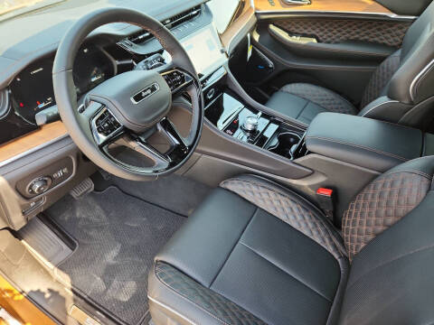 2026 Jeep Grand Cherokee Summit