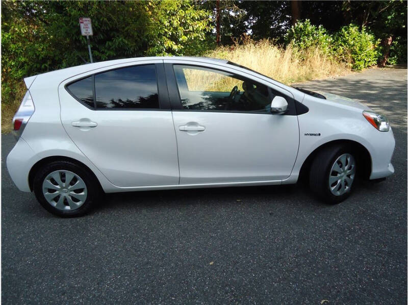 2014 Toyota Prius c