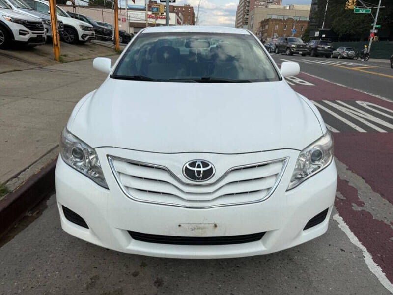 2010 Toyota Camry LE