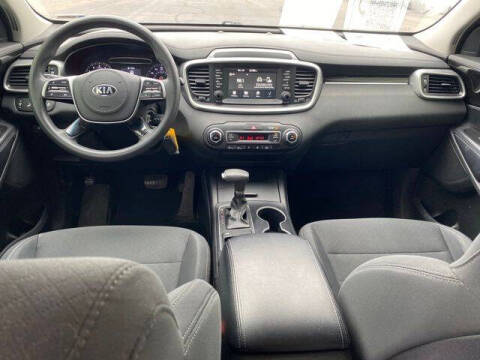 2019 Kia Sorento LX V6