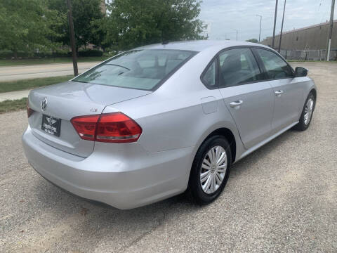 2015 Volkswagen Passat 1.8T S