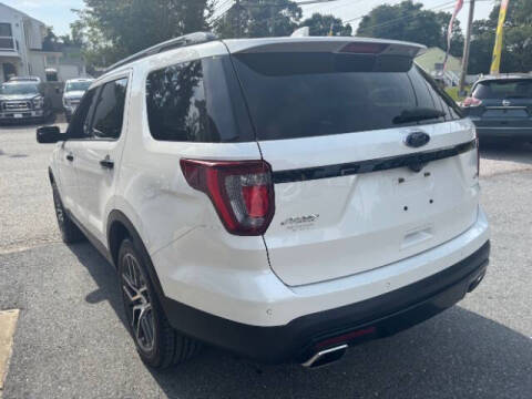 2016 Ford Explorer Sport