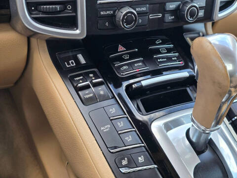 2014 Porsche Cayenne