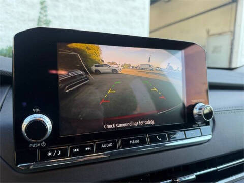 2023 Mitsubishi Outlander PHEV ES