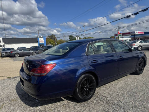 2008 Toyota Avalon XLS