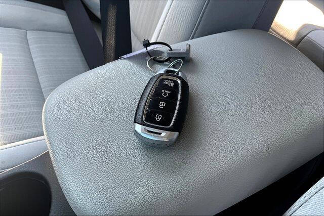 2022 Hyundai Kona SEL