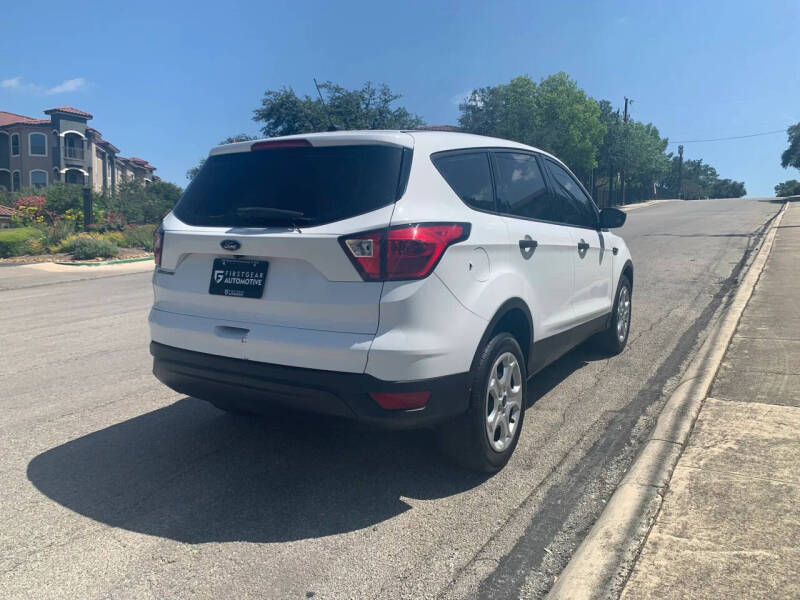 2019 Ford Escape S