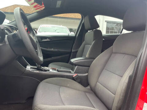 2017 Chevrolet Cruze LT Auto