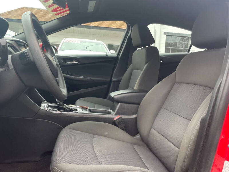 2017 Chevrolet Cruze LT Auto