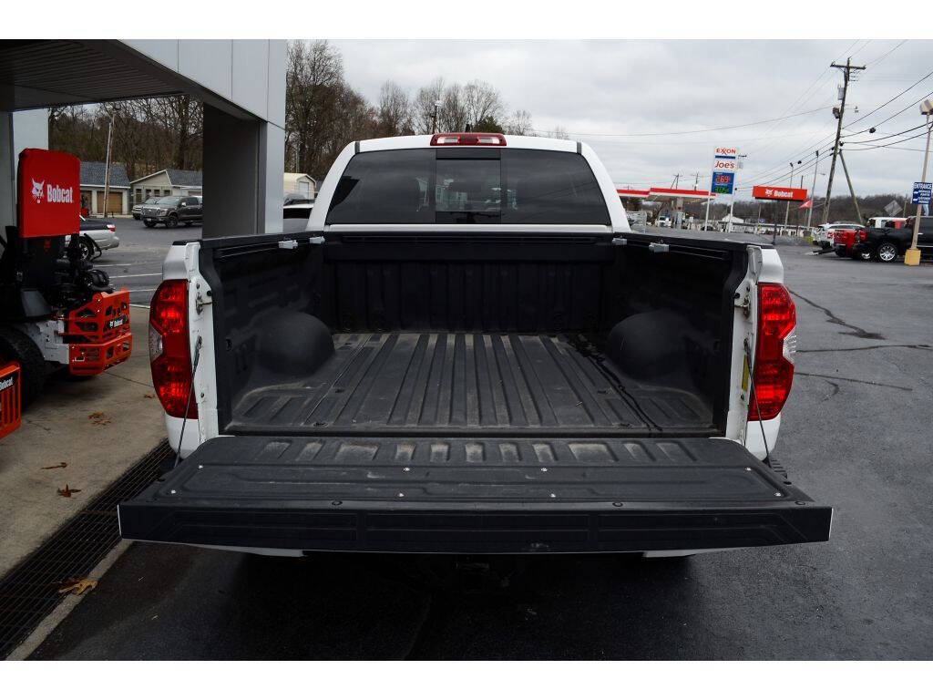 2020 Toyota Tundra for sale at EARL DUFF PRE-OWNED CENTER in Harriman, TN